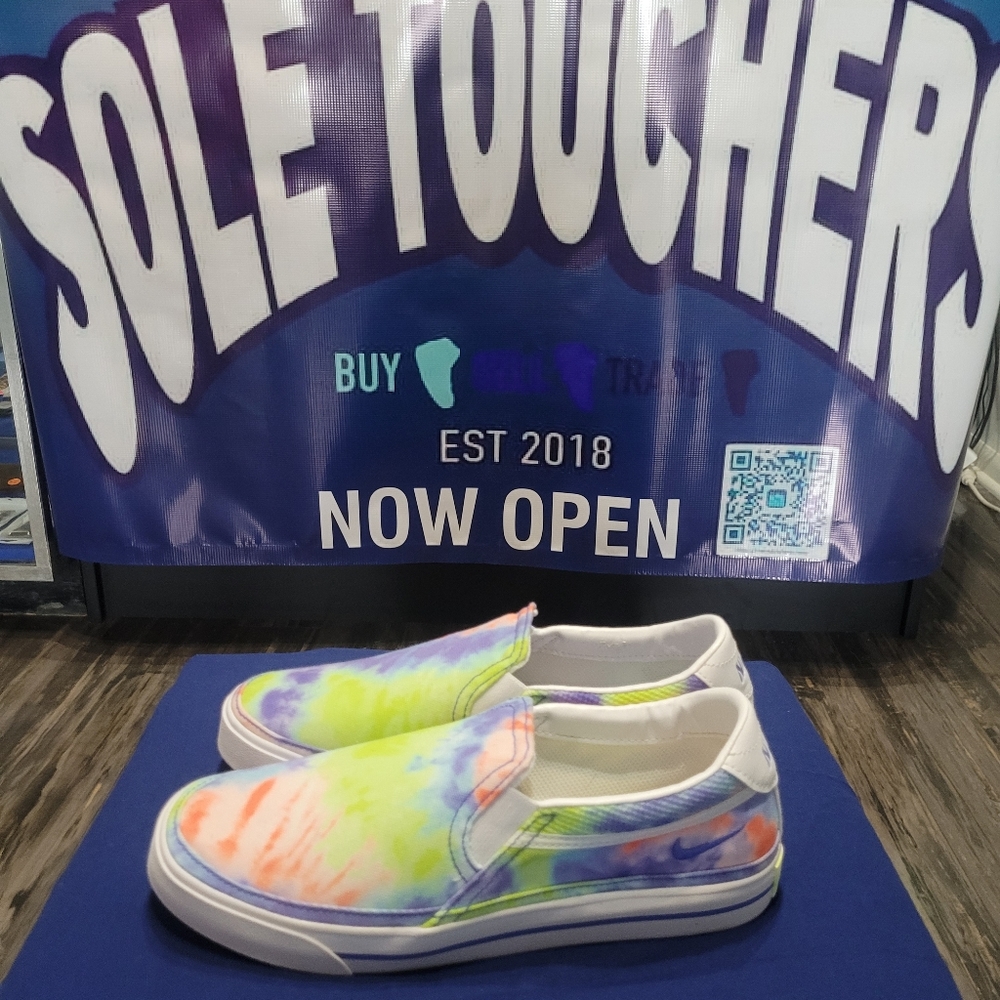 Nike Court Legacy Print Slip On - Picture 3 of 7